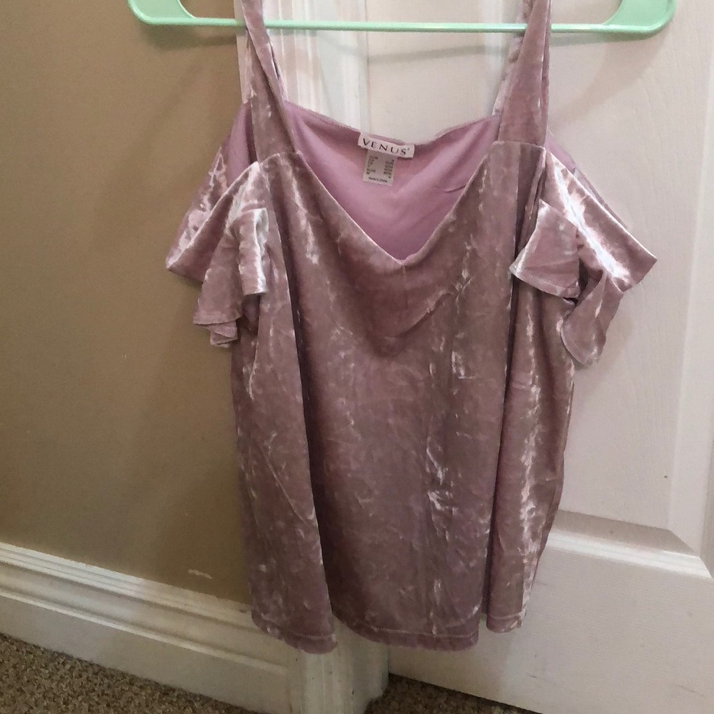 Cold shoulder top